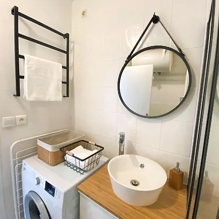 « l'olympe » - A 300 M De La *